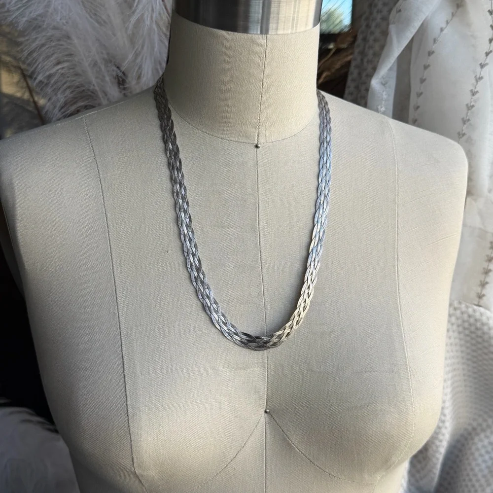 ISC ITALY 925 |Vintage| Sterling Silver Lightweight Braided Herringbone Necklace - Picture 14 of 14